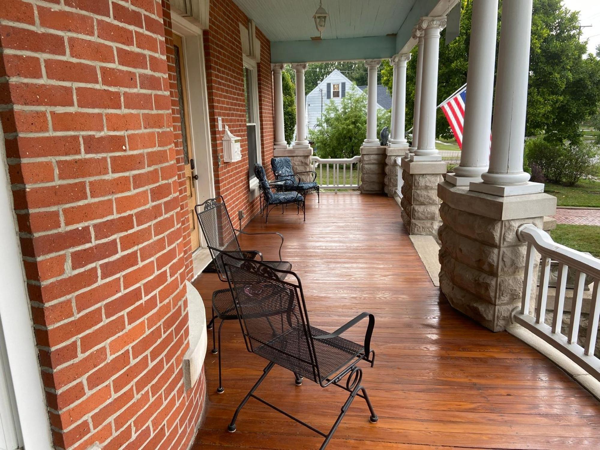The Victorian Guesthouse Delphos ภายนอก รูปภาพ